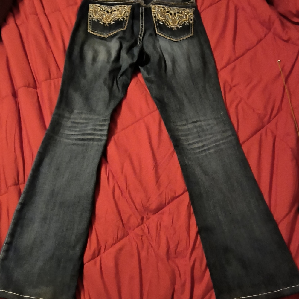 Grace in LA 29 Bootcut Jeans 2/$35 3/$45 JEANS </= $20 & <5lbs for shipping.